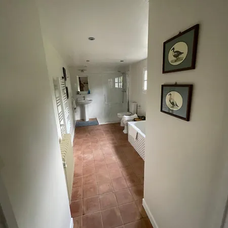 Oda ve Kahvaltı La Grange Du Barry