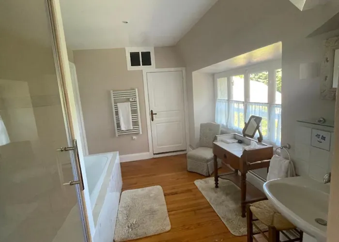 Bed and Breakfast La Grange Du Barry 3*